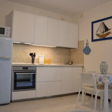 Mai Senza Mare Apartment *