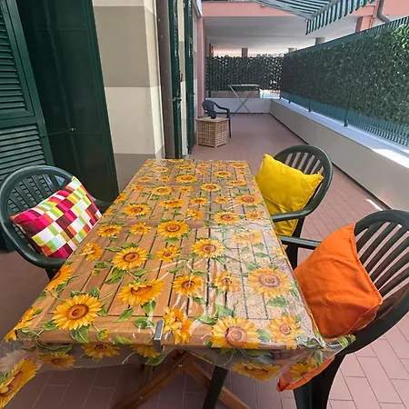 Mai Senza Mare Apartment Levanto
